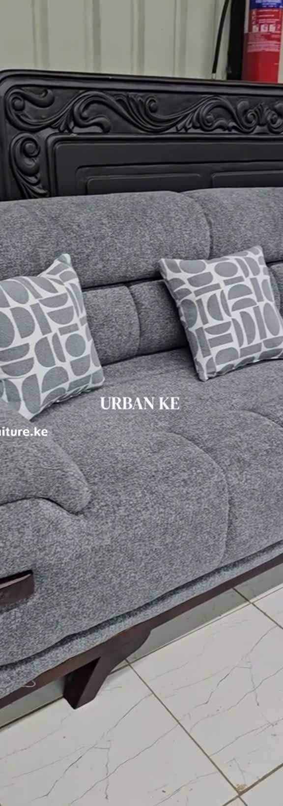 Furniture Business 29 thumbnail